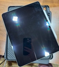 Apple iPad Air 13-inch M3 256 GB, Wi-Fi, - Space Grey Case