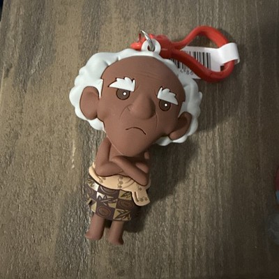 2.5'' Moana 2 KELE the ELDER Figural Bag Clip 2025 Exc A Rare - Grumpy Gardener