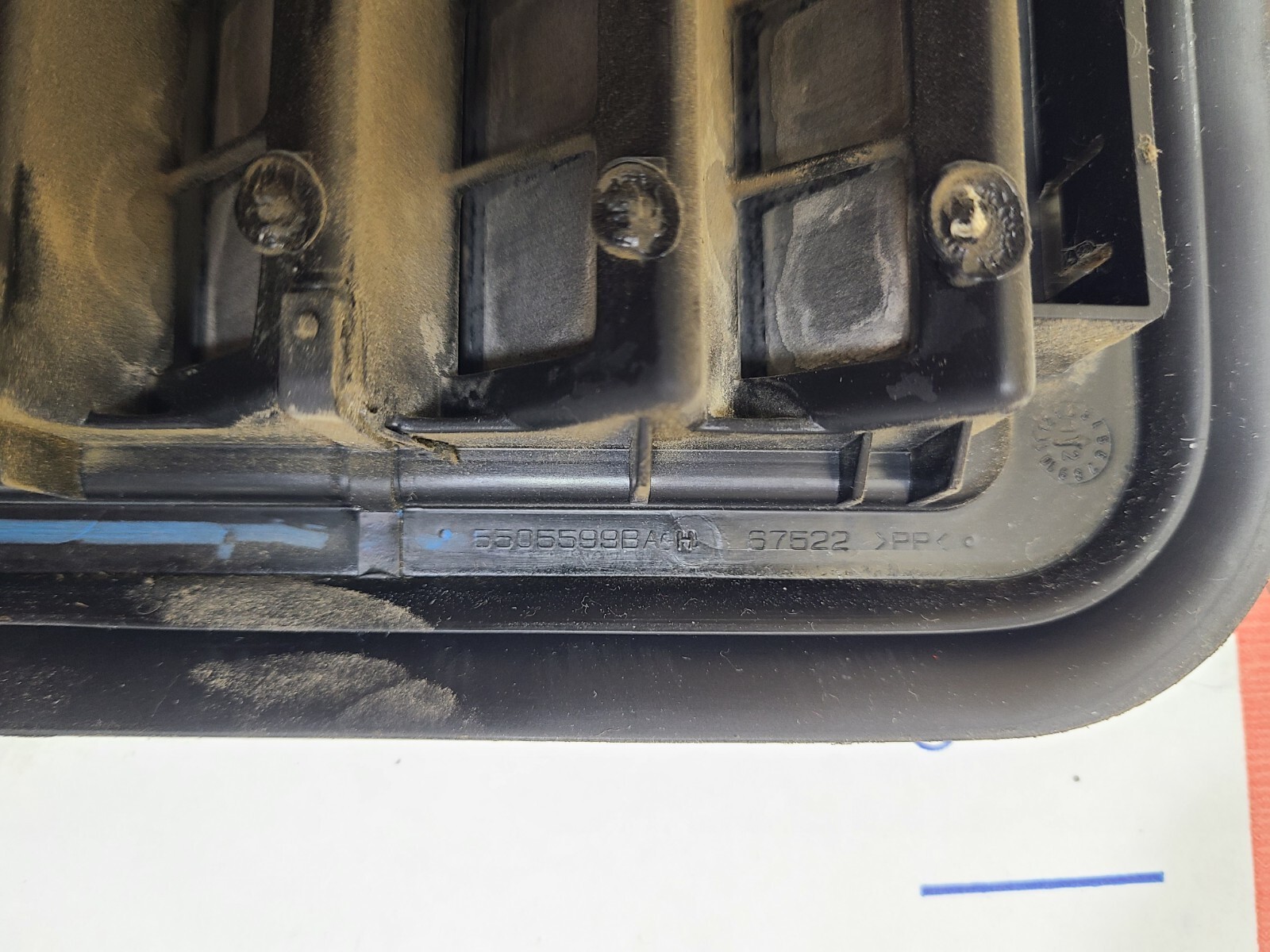 OEM 20092018 Dodge Ram 1500 Rear Cab Pressure Vent Vents Air Exhauster