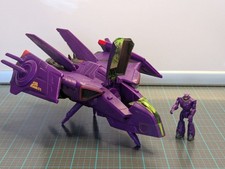 2021 10 Disney Pixar Light year Zurg Fighter Ship HYPERSPEED SERIES READ