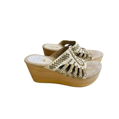 Size 9.5 Colleen Cordero Platform Wood Sandals Leather Studded Western Womens
