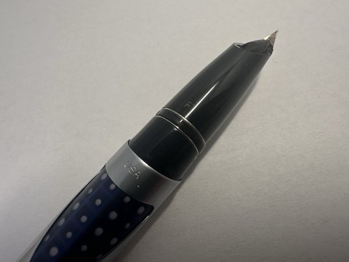 Sheaffer Intrigue Fountain Pen - Fine - Satin Chrome & Whale Shark Blue Pattern - Picture 2 of 5