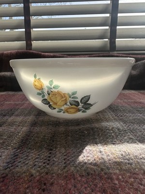 Vintage Phoenix Opalware gelbe Rose Milchglas Rührschüssel Obstschale Kitsch