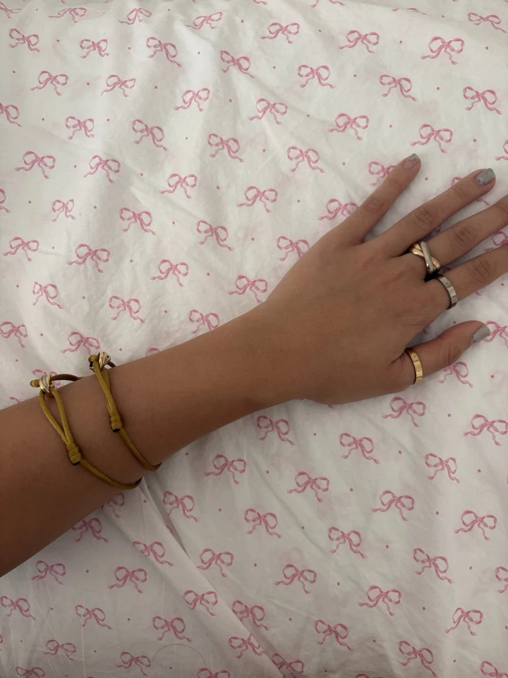 Anillo Cartier Love Oro Amarillo 18K Talla 8/57 Foto 4 de 4