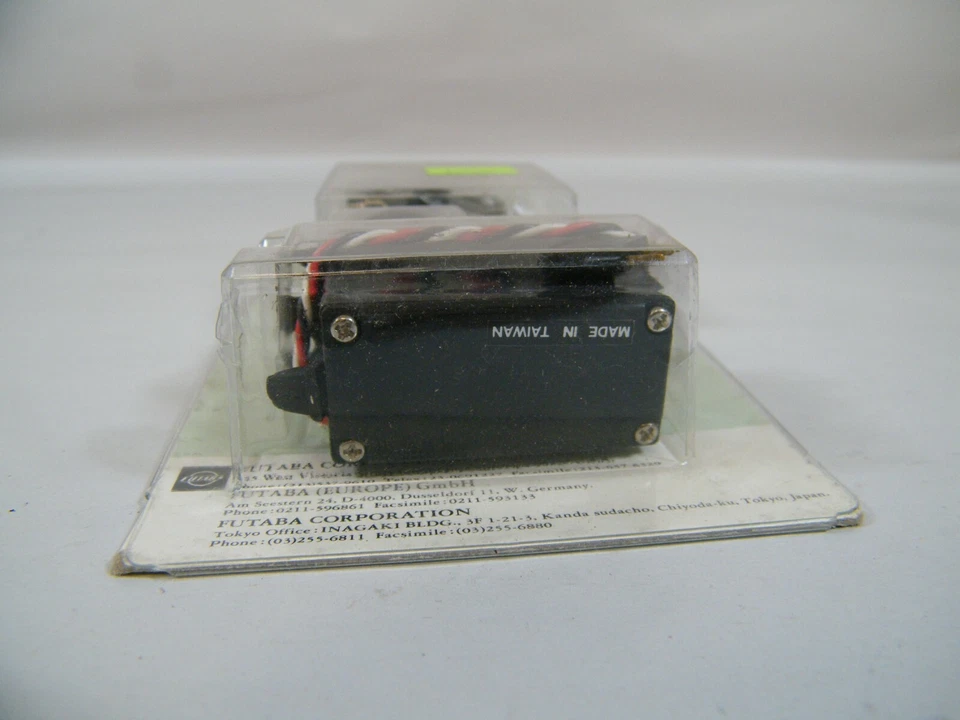 FUTABA FP-S48 SERVO RUGGED LOW PROFILE D61006 - Image 3 of 4