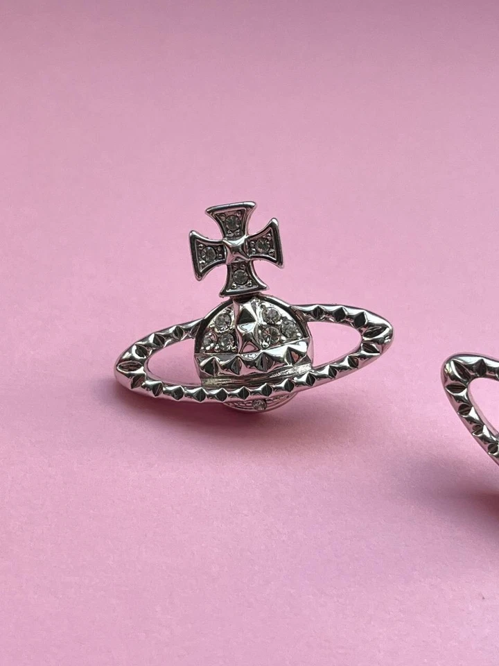 Pendientes Vivienne Westwood Foto 3 de 4