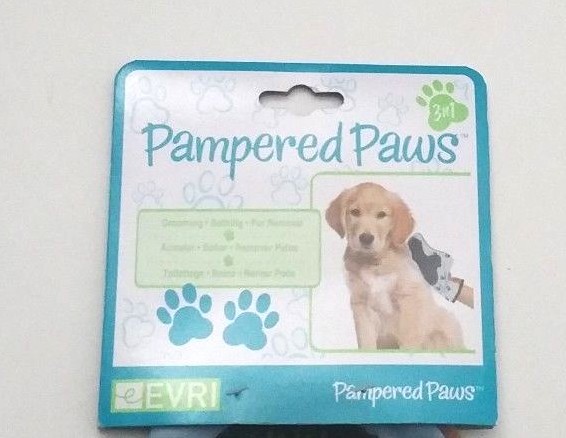 Pampered Paws Dog Mitt for Grooming Bathing Fur Removal Blue/Brown