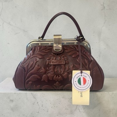 NWT Gianni Conti Italian Embossed Leather Satchel Doctor Bag Antique Brass Tone