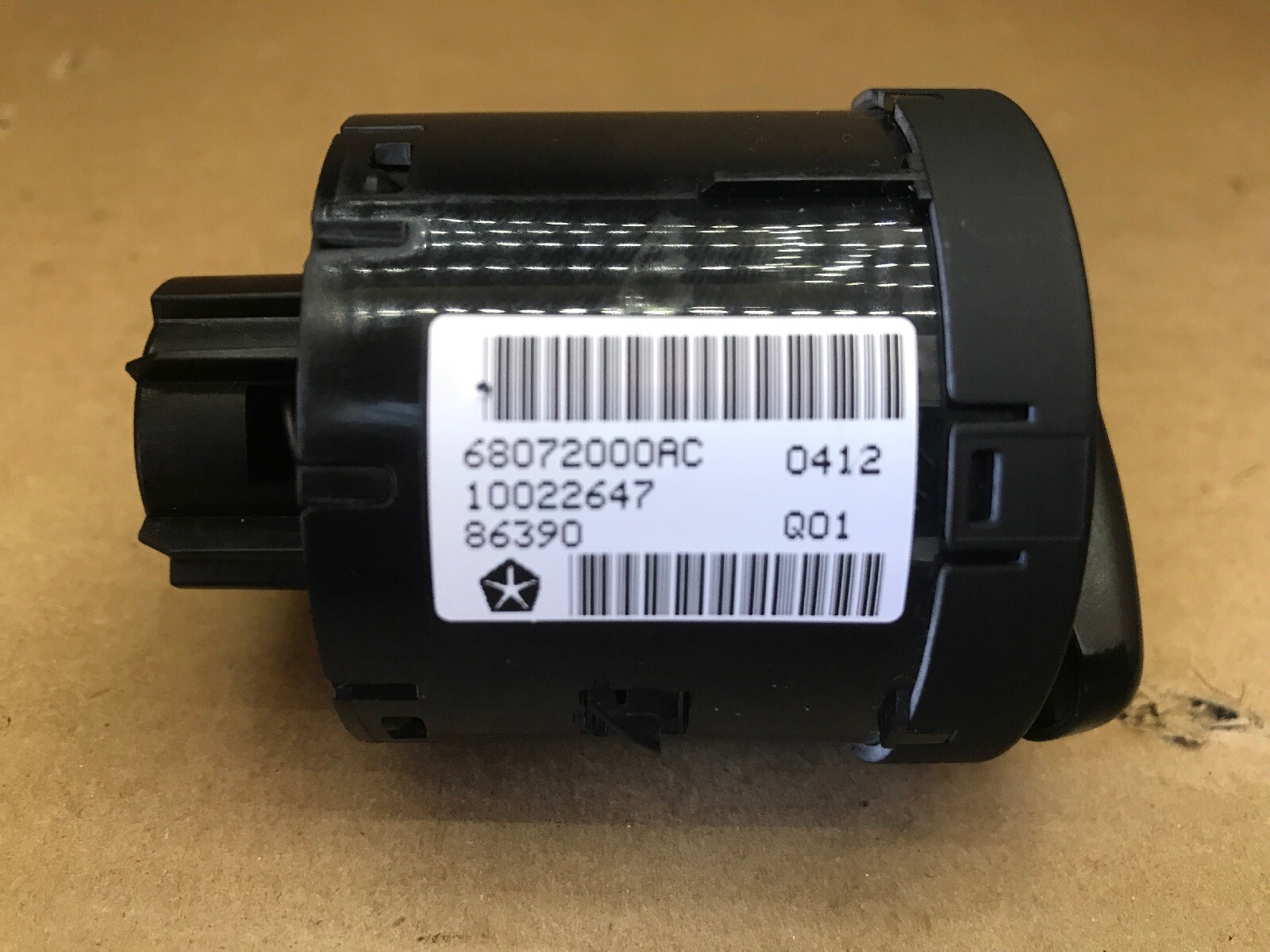 20112015 HEADLIGHT SWITCH DODGE GRAND CARAVAN 68072000AC eBay