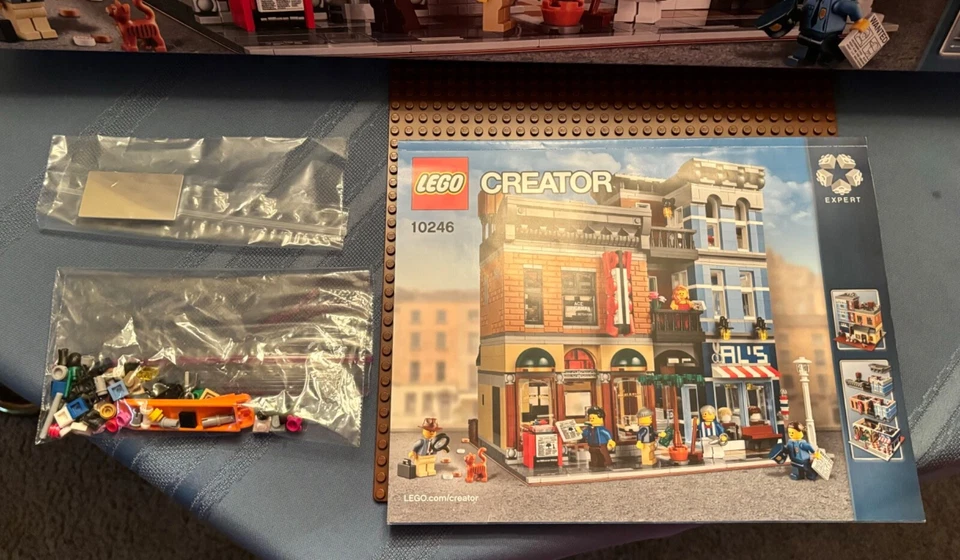 Lego Creator Expert 10246 Detective's Office 100% Complete Retired Ex. Condition - Image 3 of 4