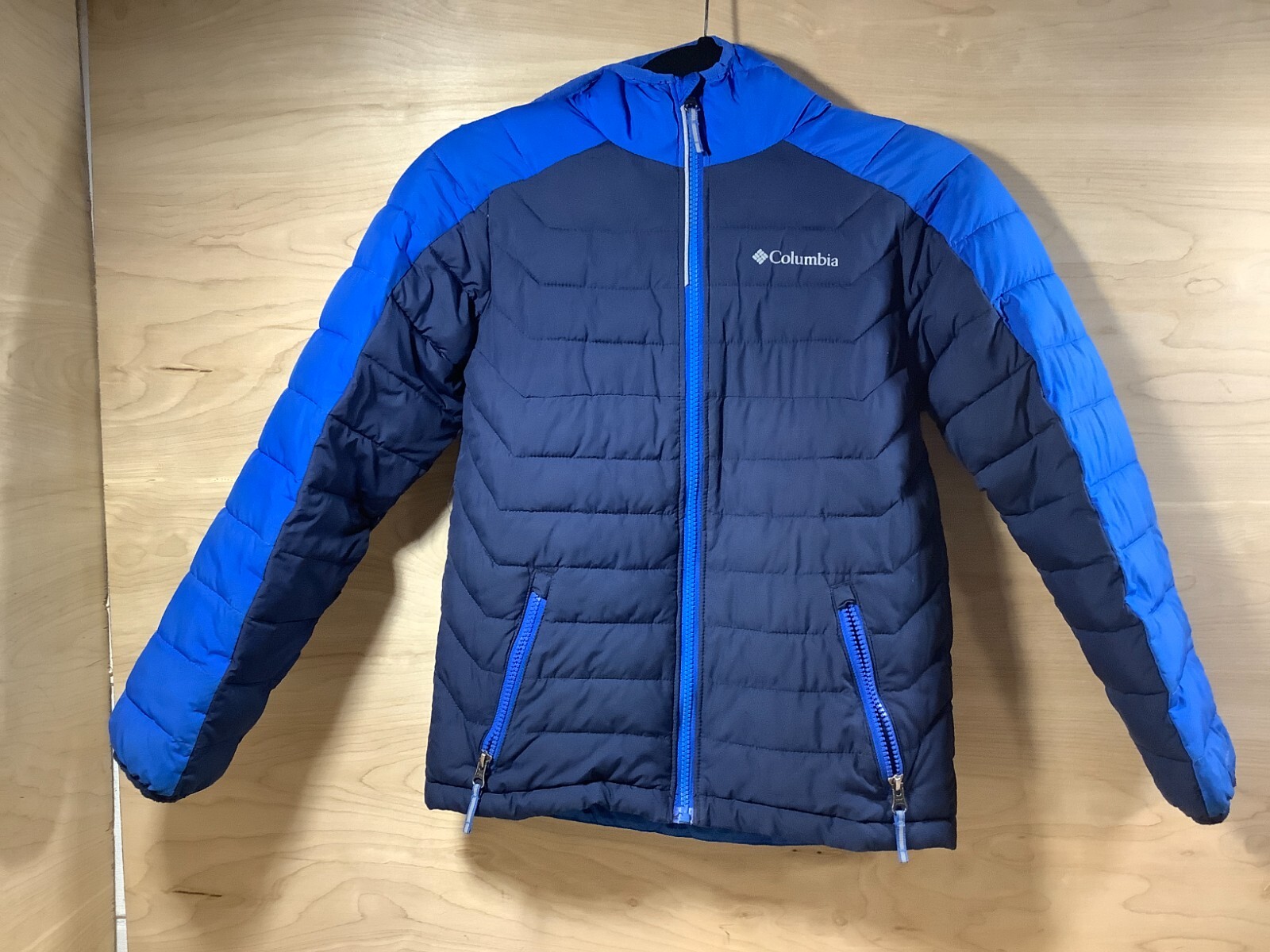 Youth Jacket Omni Heat Size 