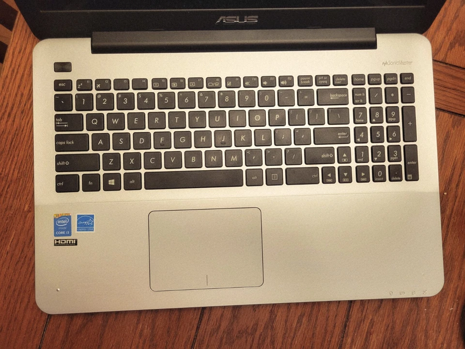 Portátil Asus X555LA 15.6" Core i3-5020U 6GB RAM 500GB HDD DVD-RW SÓLIDO Y PROBADO Foto 2 de 4