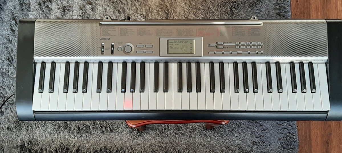 Casio LK120 Keyboard with light up keys VGC | eBay UK
