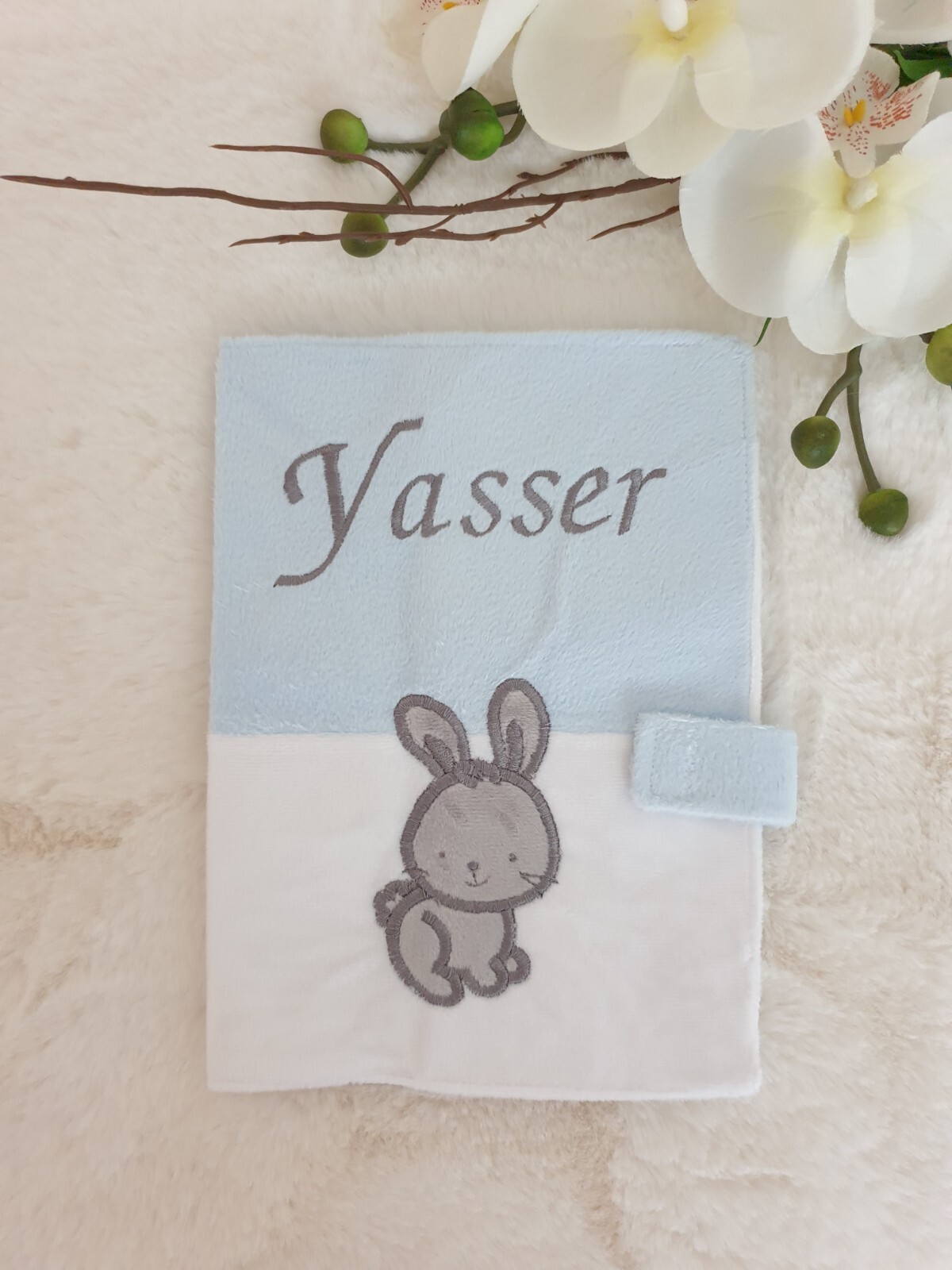 Pochette carnet de santé personnalisée nomade pour les sorties de bébé