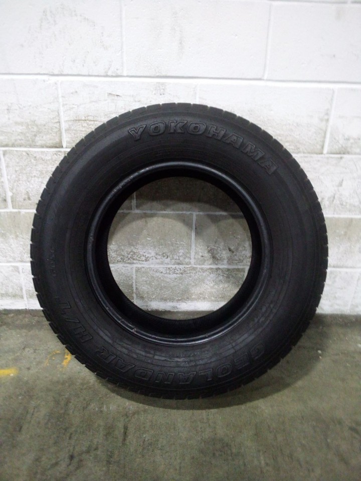 1x P265/65R17 Yokohama Geolandar HT G056 8/32 110 T Used Tire 2656517 ...