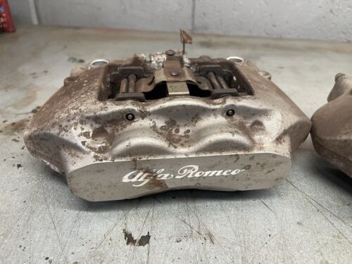 Alfa Romeo 159 Brera OE Brembo Front Brake Calipers 4 Pot Radial Mount 305mm - Picture 3 of 7