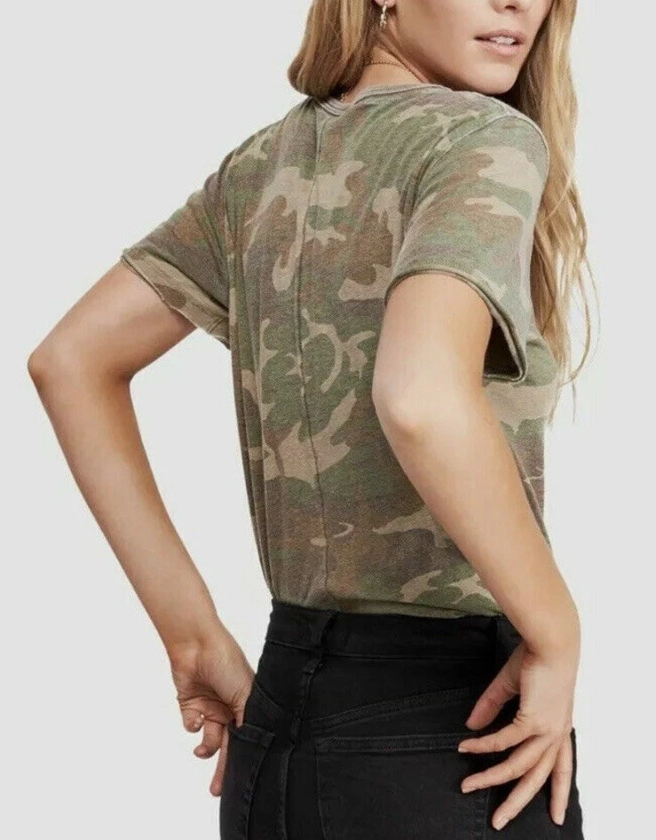 Женский камуфляжный топ Free People расслабленная армейская футболка блузка с коротким рукавом размер XS/TP - Изображение 2 из 4
