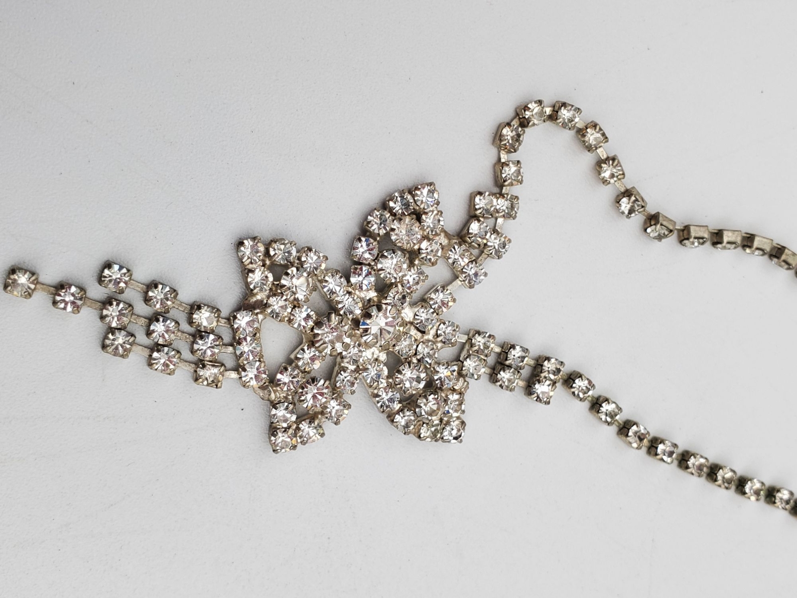 Silver tone Rhinestone Butterfly shape chain  nec… - image 5