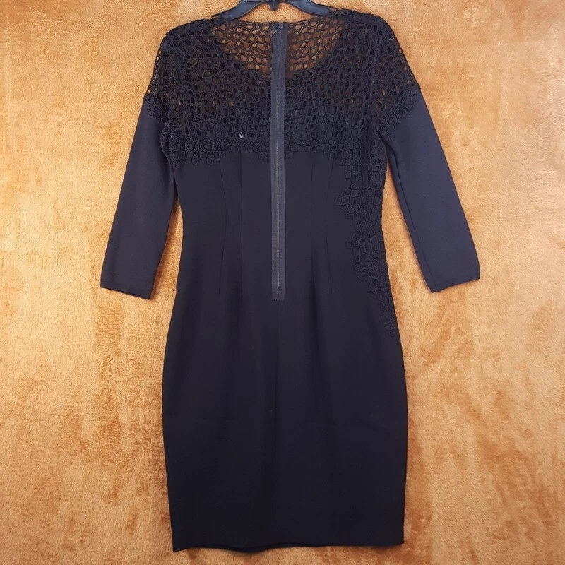 Vestido ELIE TAHARI Feminino Tamanho 6 Preto Bainha Bordado Ilhós Midi Elástico LBD - Imagem 4 de 4