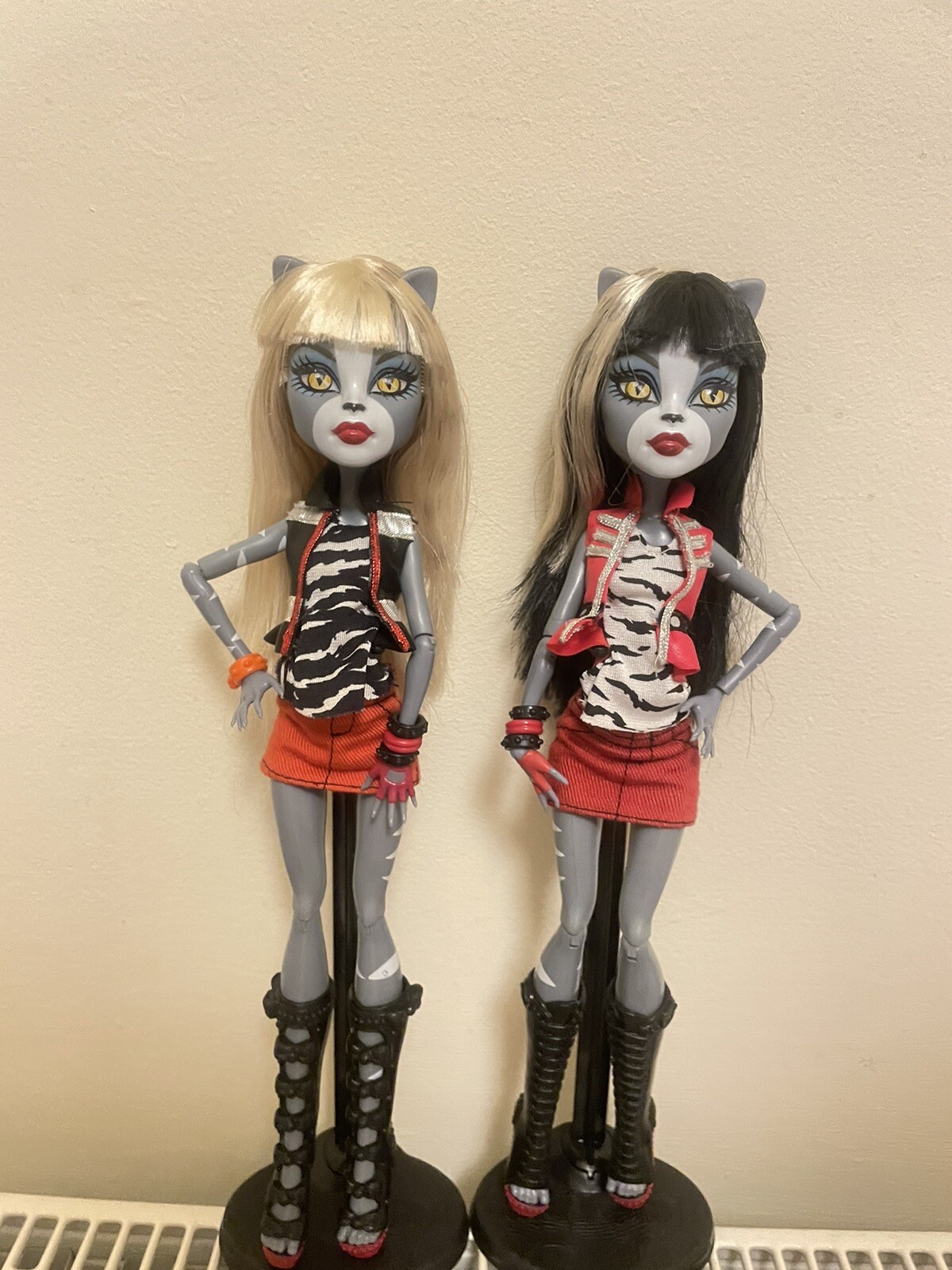 Monster High Meowlody and Purrsephone Werecat Twins Wave One 2 Pack ...