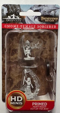 D D Unpainted Miniatures - WizKids Deep Cuts: Gnome Female Sorcerer - W5
