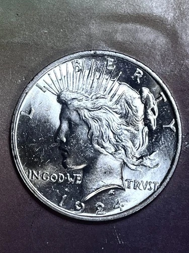 1924 P  PEACE DOLLAR  BEAUTIFUL BLAZER  GEM BU CONDITION RARE