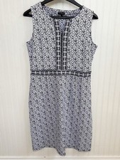 Talbots Effortless Jersey Dress Black & White Medallion Print Women’s Medium