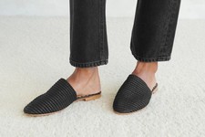 Jenni Kayne Women's Black Raffia Mules 38
