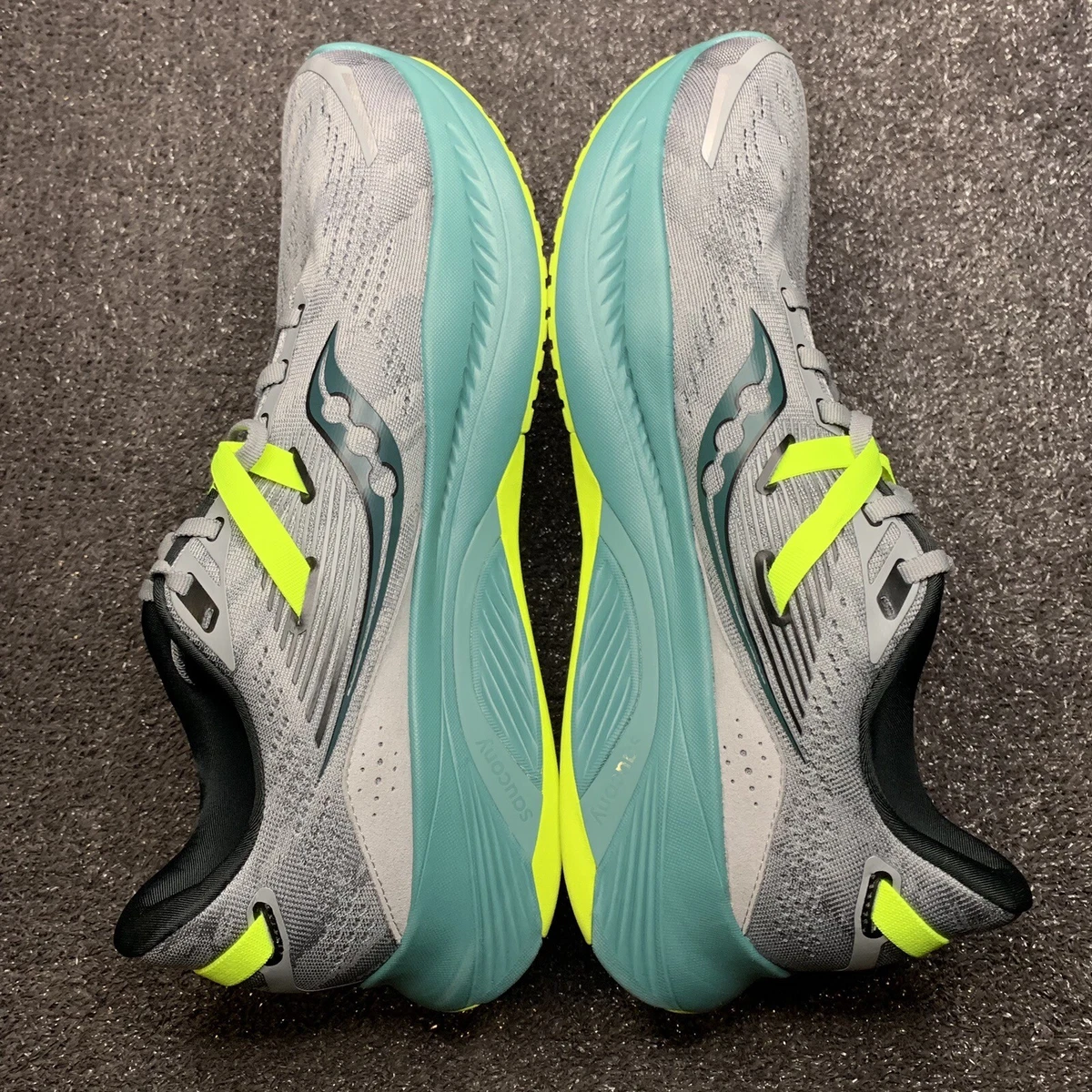 Saucony men's top 10.5 wide