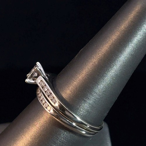 Princess Cut Diamond Wedding Set Aprox .73 C.T.W. 10K White Gold 3.1 (GO1060129) - Picture 2 of 4