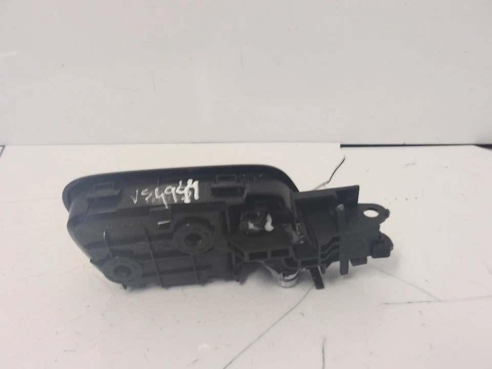 HONDA CR-V MK4 13-18 PASSENGER SIDE REAR N/S/R INTERIOR DOOR HANDLE VS4944 - Image 4 of 4