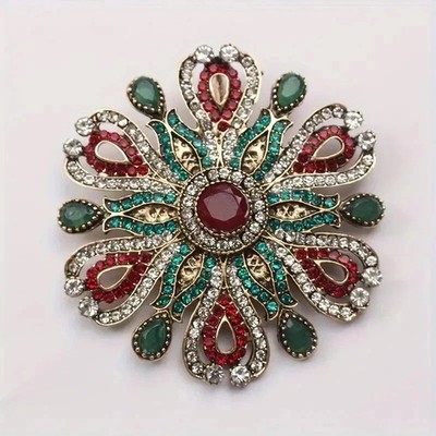 Vintage-Inspired Floral Brooch Pin - Exquisite Elegant Design Green & Red