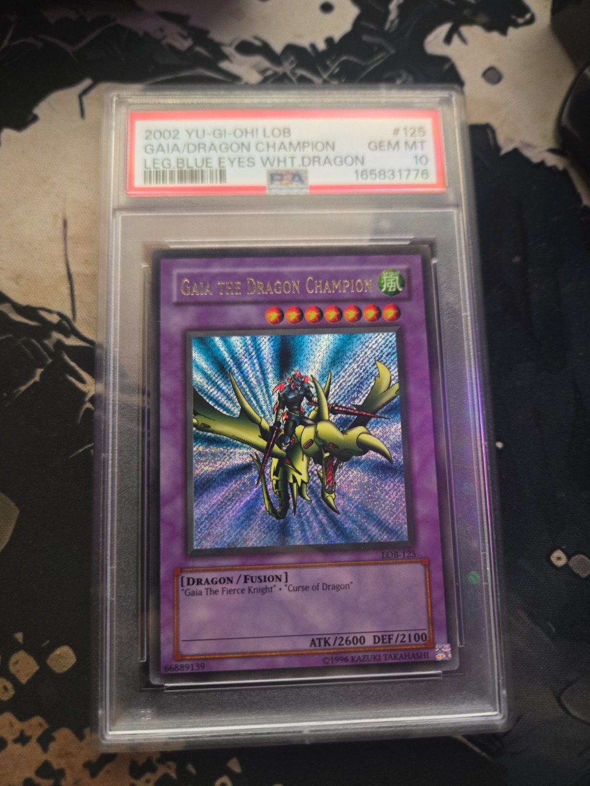 2002 Yugioh! LOB gaia/dragon Champion Leg.Blue Eyes Wht.dragon Psa 10 view 4