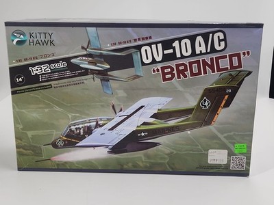 18-32004 KITTY HAWK 1:32 Scale NORTH AMERICAN OV-10A/C BRONCO Plastic Model Kit