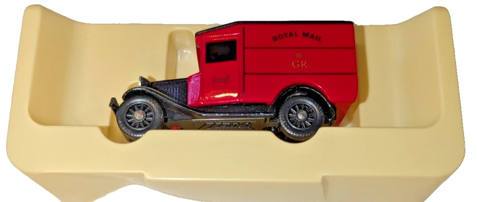 Coche diecast Lledo Bypost Bygone Collectors Models 1:43 Ford Royal Mail van Foto 3 de 4