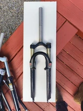 Rock Shox Duke SL All Mountain Fork 70 mm : U Turn 63-108 Pure Delite Damping