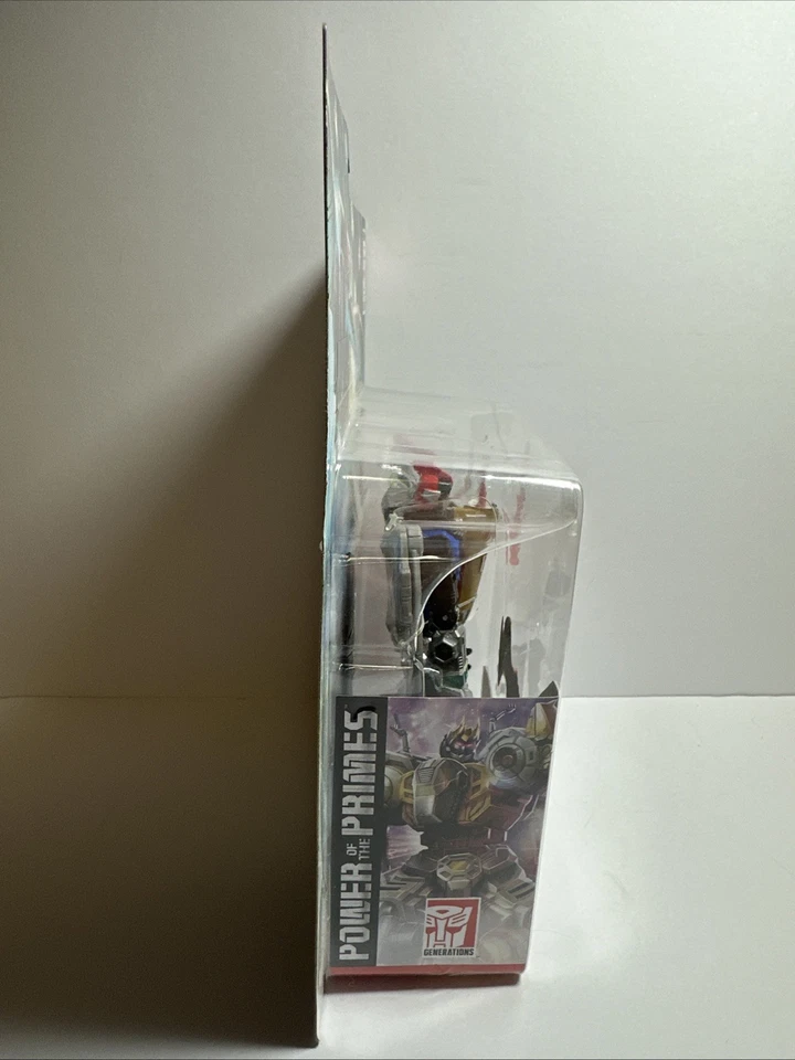 Transformers Power of the Primes Deluxe Class Dinobot Swoop - Image 3 of 4