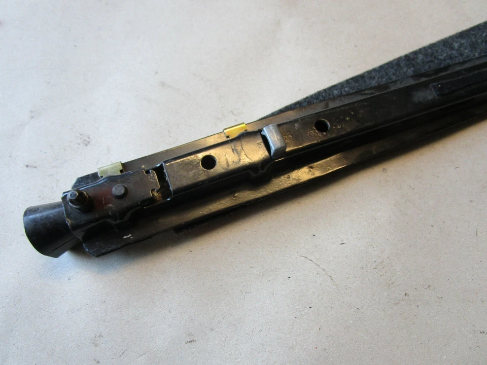 Mercedes /8 W114 W115 Sitzschiene Verstellschiene Sitzgestell Sitz vorne Orig. - Bild 4 von 4