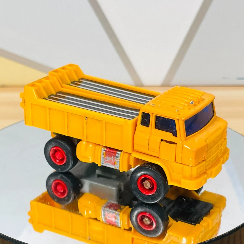 Vintage Dump Truck Transformers KO Motorized Robot Dynabot MC Toy Action Figure - Image 3 of 4
