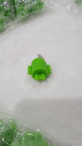 Originale nuovo lotto di 200 robot in gomma Google Android portachiavi mini bambola verdeHTC - Foto 3 di 6