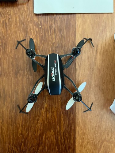 Udi R/C Freedom 3D U32 Quadcopter Mini Drone - Picture 2 of 11