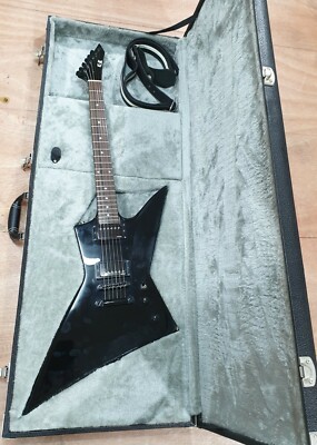 2013 ESP E-II(E2) standard EXplorer with EMG James Hetfield pickup