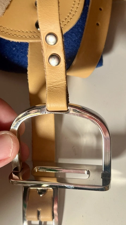 American Girl Doll Felicity Penny Horse Saddle Blanket Stirrups 18 Inch Retired - Image 2 of 4