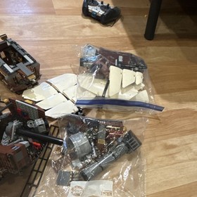 LEGO Movie MetalBeard's Sea Cow 70810 mostly Complete Set w box no figures 