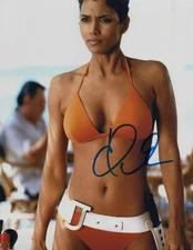 JAMES BOND GIRL HALLE BERRY 8X10 SIGNED PHOTO AUTOGRAPH SIGNATURE POSTER REPRINT
