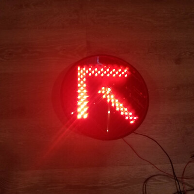 PSC LED RED ARROW 300mm / 12in signal light 120vac/11w M-1652 made in USA