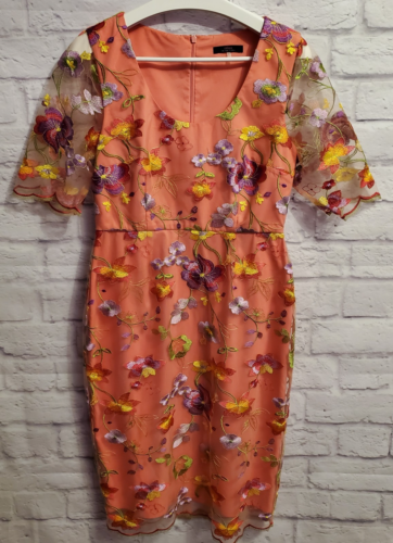 Trina Turk Floral Embroidered Sheath Dress Size 6 Spring Easter - Picture 4 of 16