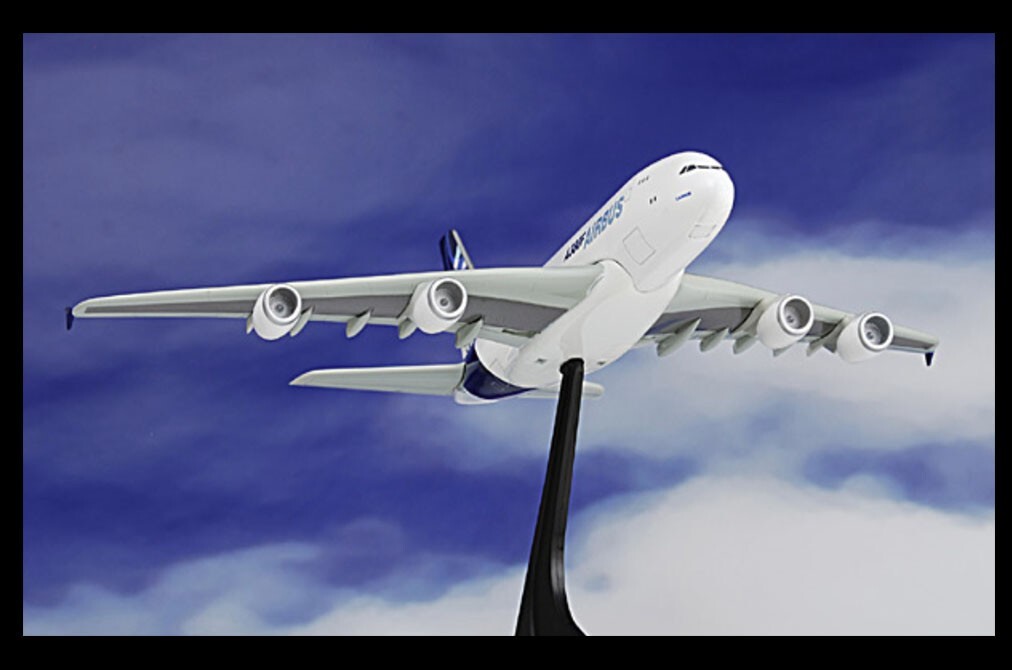 Dragon Wings 1/400 Airbus A380-800F Cargo / Freighter Airplane Corporate  Release