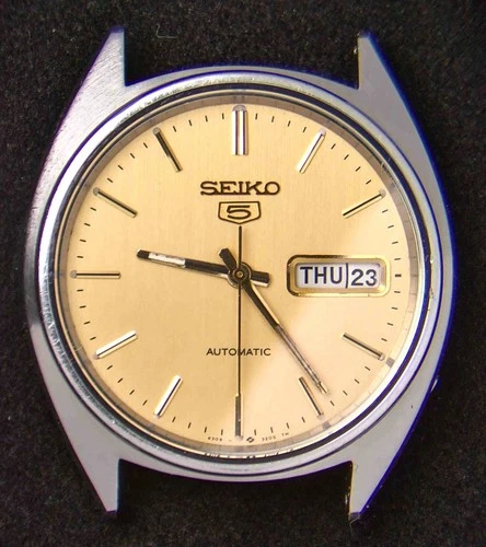 Seiko 6309-8840 Gold-Tone Dial Men's Automatic Vintage Watch -- Spares/Repairs