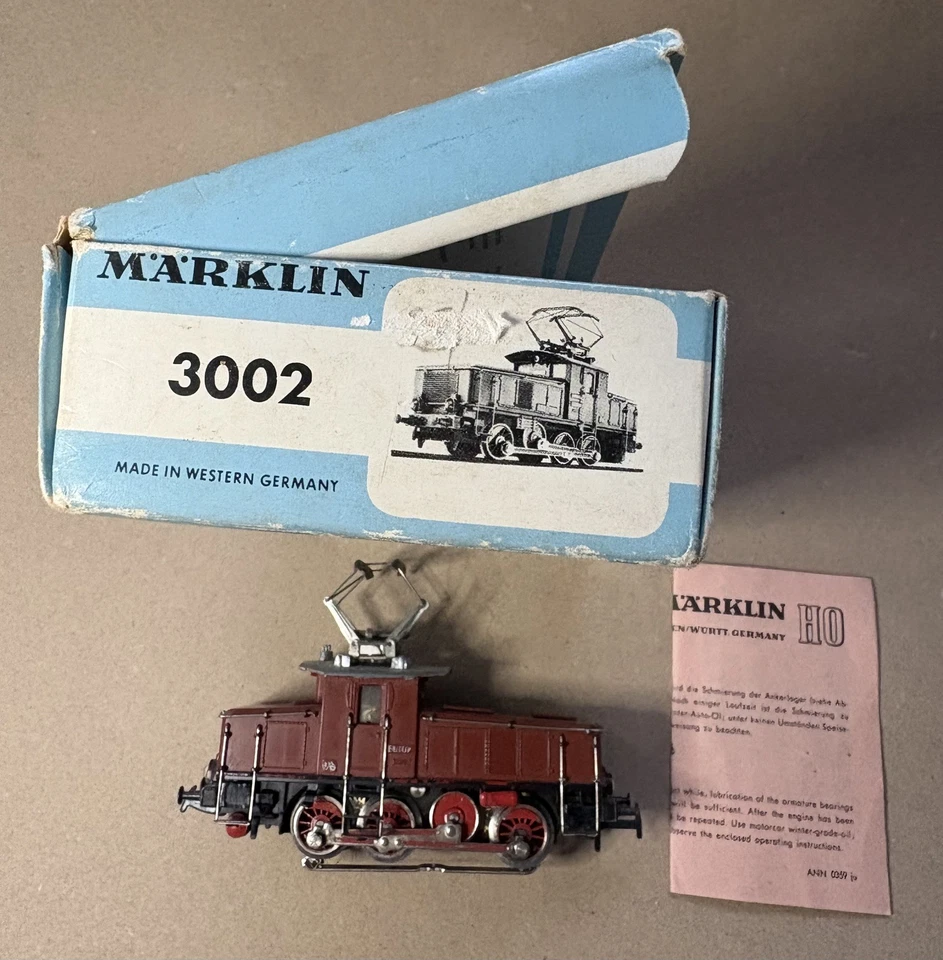 MARKLIN H0 3002 electric locomotive E63 boxed with instructions vintage runner - Image 4 of 4